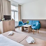Aparthotel Embassy By Lh