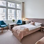 Aparthotel Embassy By Lh