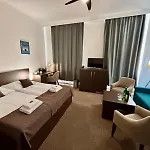 Embassy By Lh Aparthotel