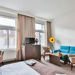 Embassy By Lh Aparthotel 4*
