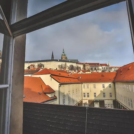 Aparthotel Embassy By Lh Prague