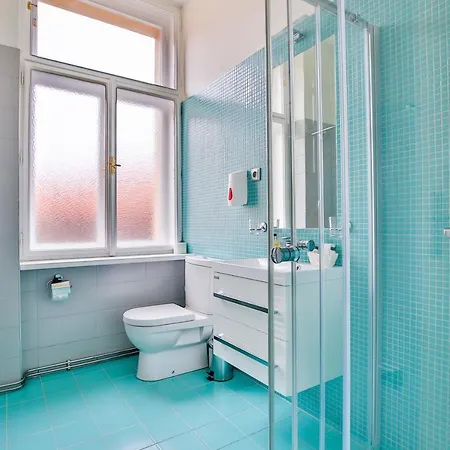 Aparthotel Embassy By Lh Prague