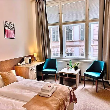 Aparthotel Embassy By Lh