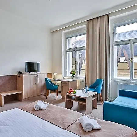 Aparthotel Embassy By Lh Praga