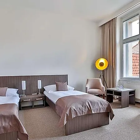 Aparthotel Embassy By Lh Praga